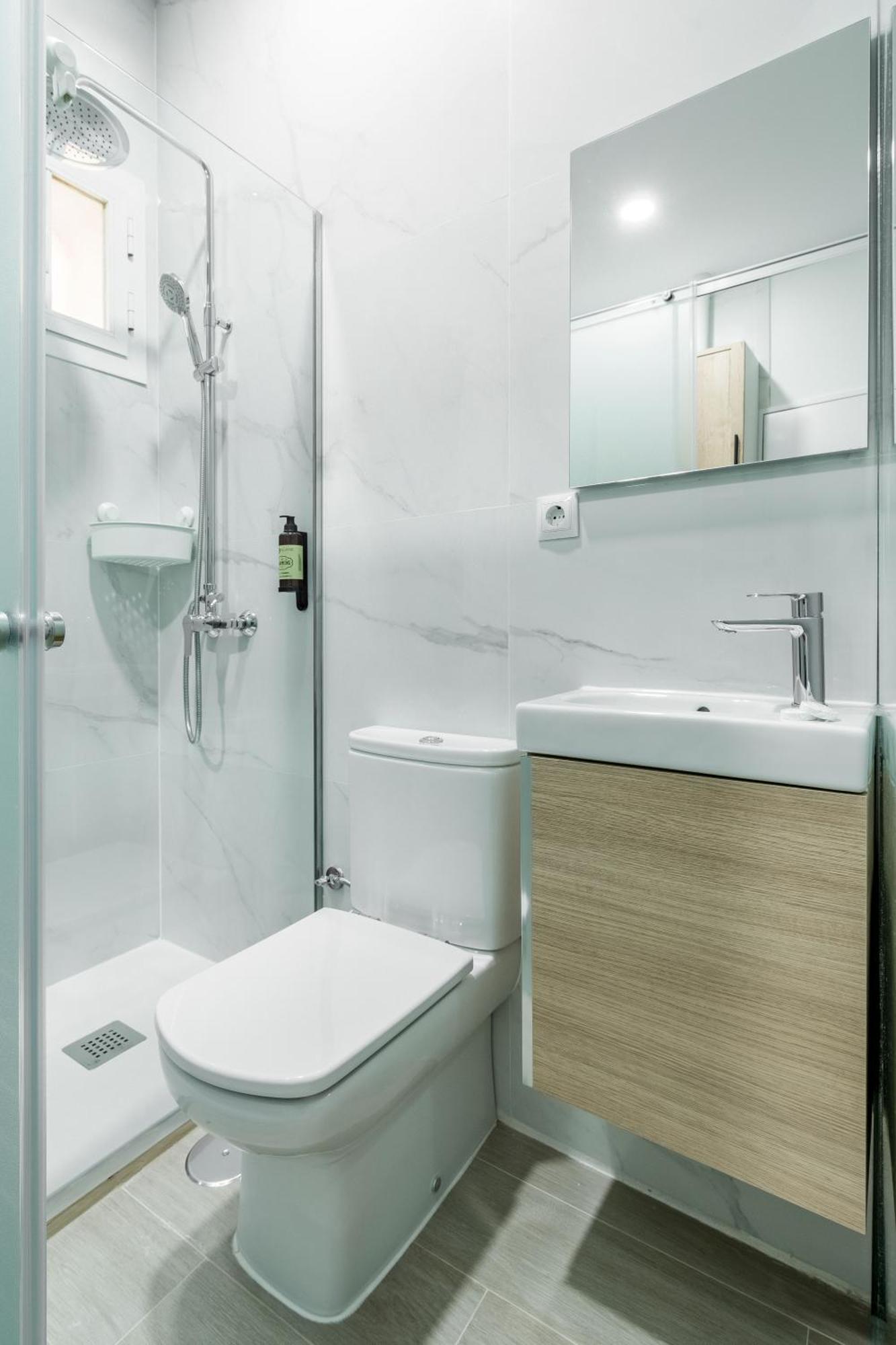 Charming Sol Apartment III Madrid Ngoại thất bức ảnh